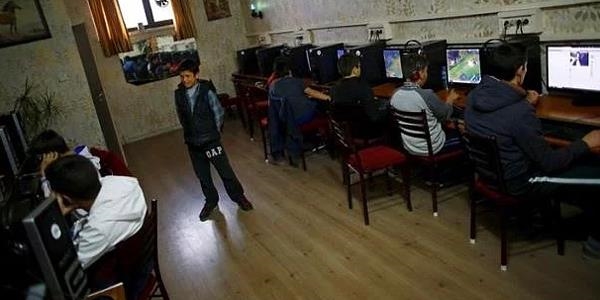 Antalya Valilii baz bilgisayar oyunlarn yasaklad