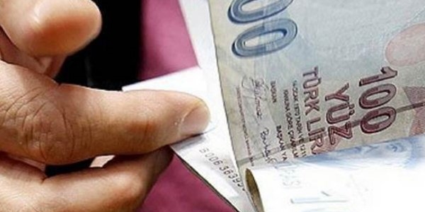Hükümet emekliler için kolları sıvadı