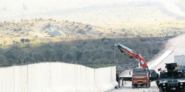Sınırda IŞID'e karşı Amerikan kalkanı