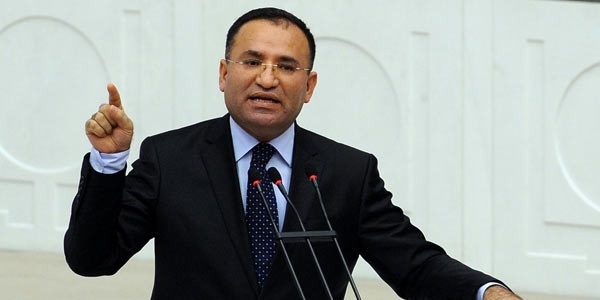 'Aykırı bu çarpıtmayı şiddetle kınıyoruz'