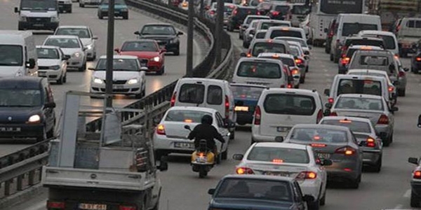 TEM çift yönlü trafiğe kapatılıyor