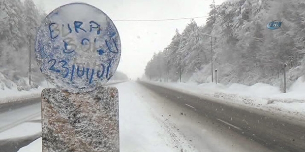 Bolu Dağı'nda kar kalınlığı 50 santimetreye ulaştı