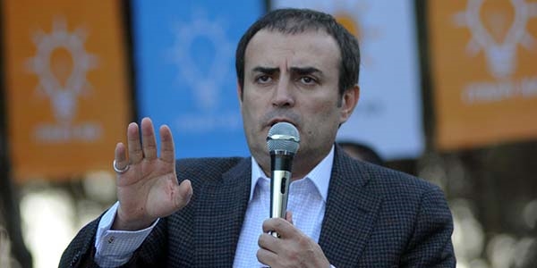 Erdoğan'a 'diktatör bozuntusu' deme terbiyesizliğini gösterdiler