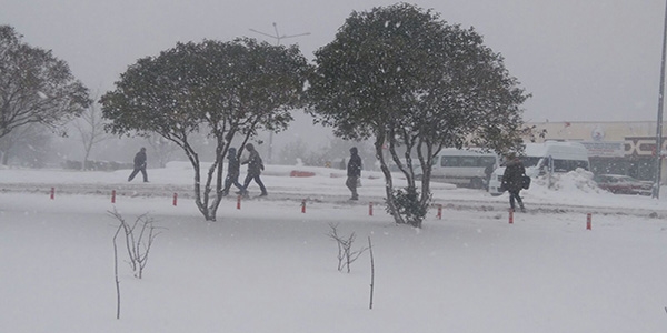 S�nava girecek A�F ��rencilerine kar engeli