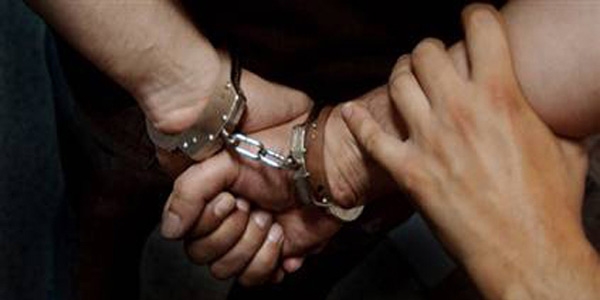 Hakk�nda yakalama emri bulunan belediye �al��an� g�zalt�nda