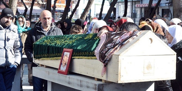 Bal�kesir'de beyin �l�m� ger�ekle�en ��renci topra�a verildi