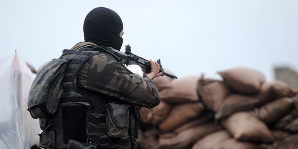 Güvenlik güçleri teröristlerin hain tuzaklarını bir bir yok ediyor
