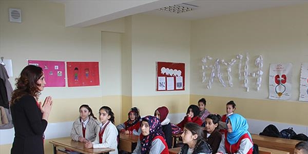 Öğretmenler, özür naklinde, puanları bekliyor
