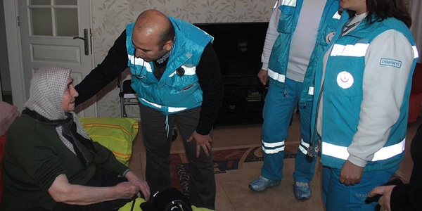 Evde sağlık hizmetlerine ihtiyaç artıyor