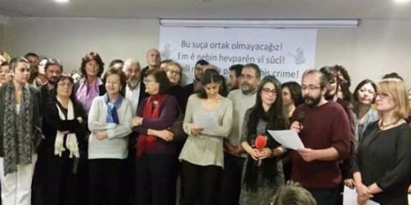 Bass'ın gazetecileri de o bildiriyi imzalar