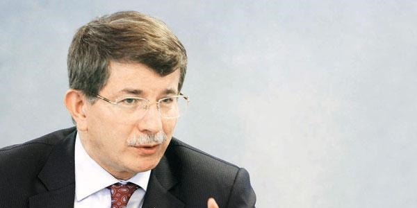 Davutoğlu: Eş-iş-ev değiştirenden şüphe ederim