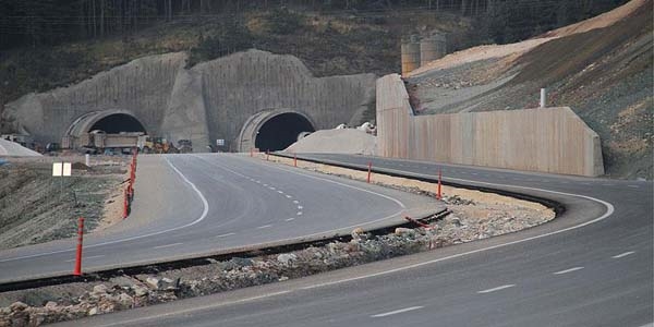 'Ilgaz Tüneli'nde ışık mart ayında görülecek'