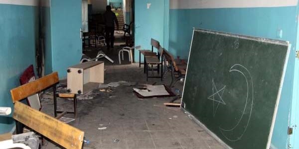 Silopi'de hasar gören okulların onarımına başlandı