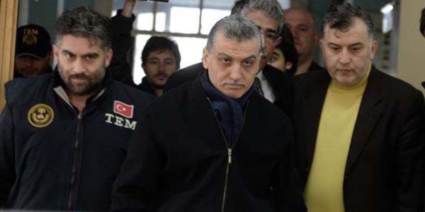 Hidayet Karaca FETÖ/PDY davasında tutuklandı