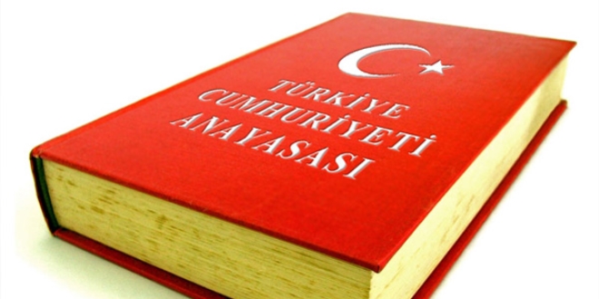 Yeni Anayasa için ilk adım