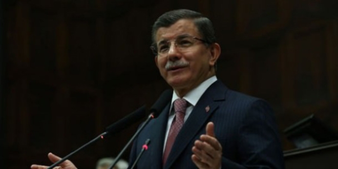 Davutoğlu her cuma bir 'il'e gidecek