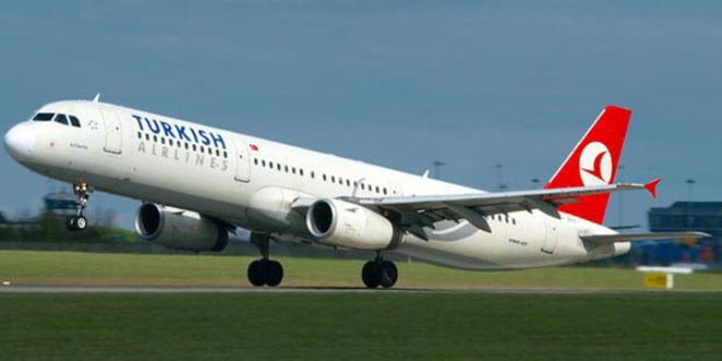 Ukrayna'ya ini� yapamayan THY u�a�� geri d�nd�