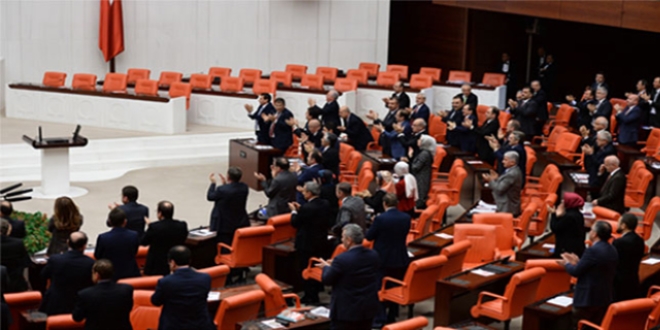 AK Parti'li ve MHP'lilerin ayakta alkışladığı konuşma