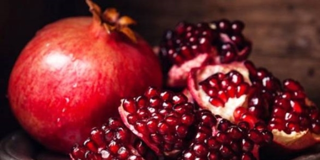 Kansere ve gribe karşı nar tüketin önerisi