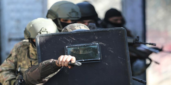 PKK'nın kaçırdığı Kaymakamın koruması kurtarıldı
