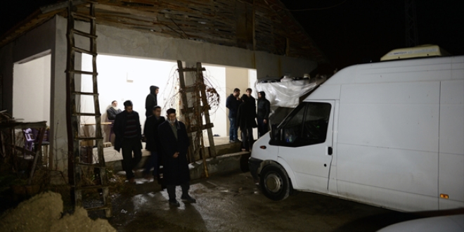 Sobaya atılan odun patladı: 7 yaralı