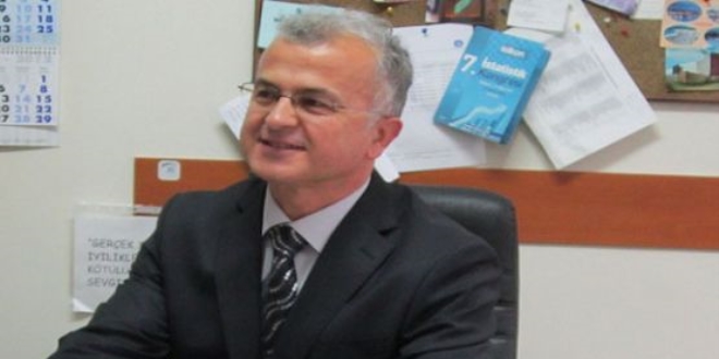 Kar ya���� Belediye Ba�kan�'n� �air yapt�