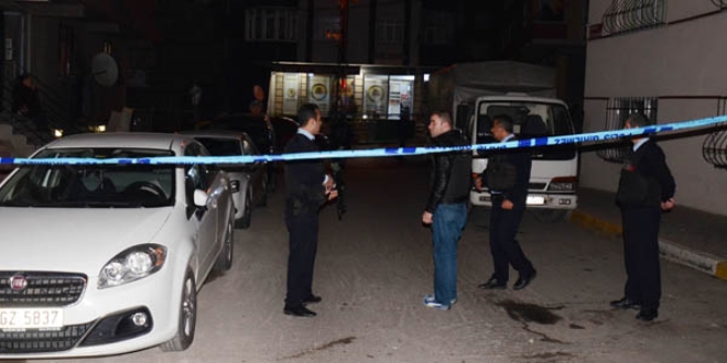 Eyüp'te derneğe silahlı saldırı:1 ölü, 3 yaralı