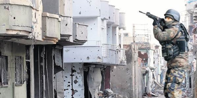 Sur'daki yasak 15 mahalleye yükseldi