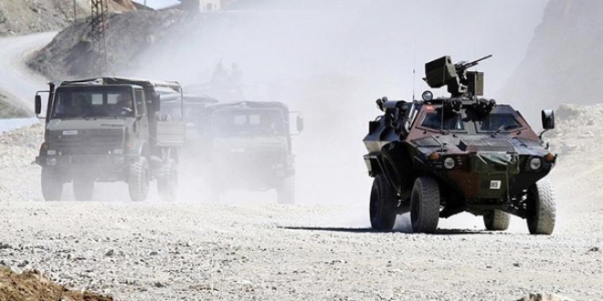 Şemdinli'de terör operasyonu: 2 kişi tutuklandı