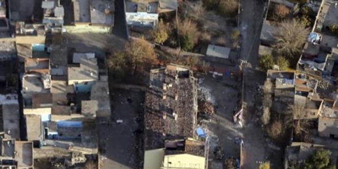 Polis evlerde o haritalar� buldu!