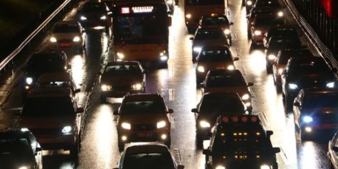 İstanbul'da trafik durma noktasında!
