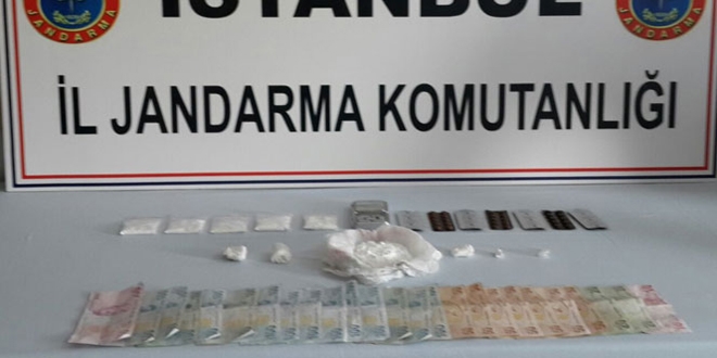 Üniversite öğrencisi 30 bin liralık uyuşturucuya yakalandı