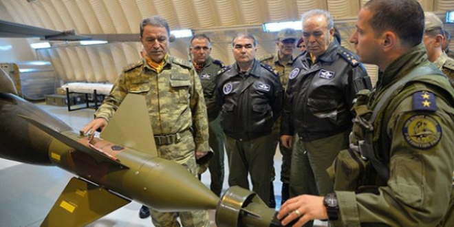 Orgeneral Akar, SAT ve SAS Komutanlıklarını denetledi