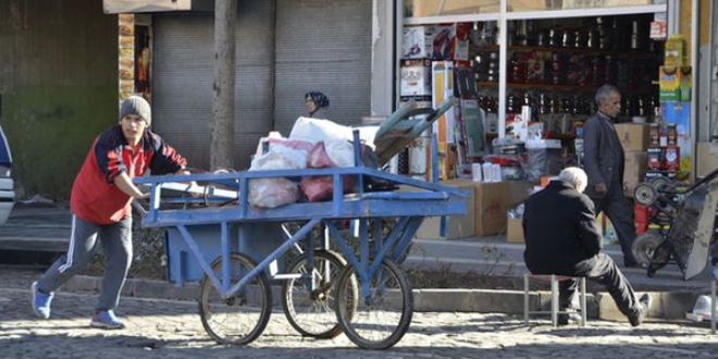 CHP, G�neydo�u'ya heyet g�nderiyor