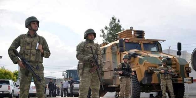 Kars'ta 'geici askeri gvenlik blgesi' kararlar uzatld