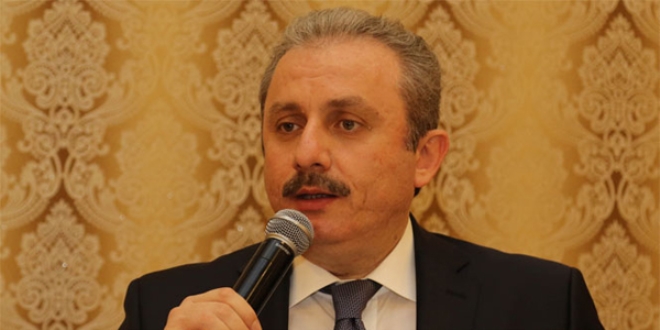 'Anayasa tart��mas� T�rkiye'de siyasi iktidar tart��mas�d�r'