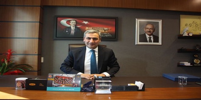 Atatürk fotoğrafını 'Necati Yılmaz' indirdi iddiası