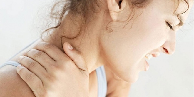 Boyun a�r�s� deyip ge�meyin!