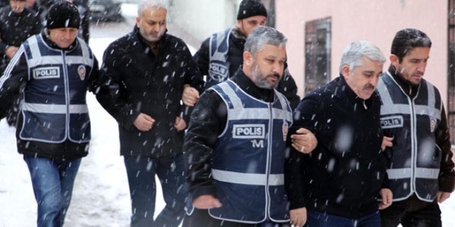 Kayseri'deki FET/PDY operasyonu: 2 kii tutukland