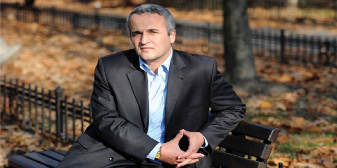 İnsan, halinden memnun olmayan tek varlıktır