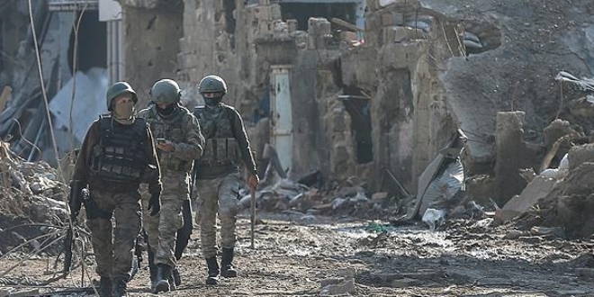 Cizre'de terör saldırısı: 2 şehit