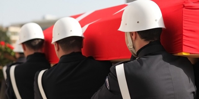 Şehit Er Dolançay'ın baba ocağına ateş düştü