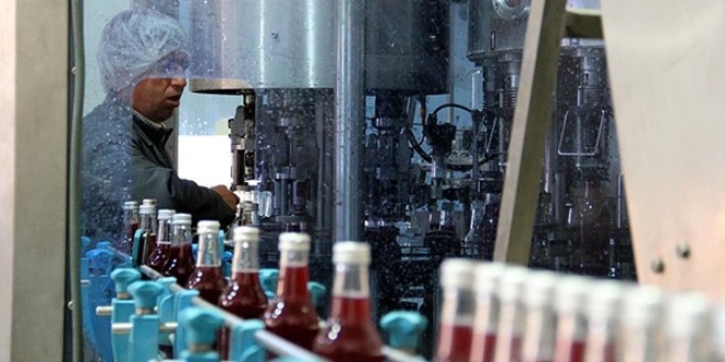 Kötü tüccar köylüyü fabrika sahibi yaptı