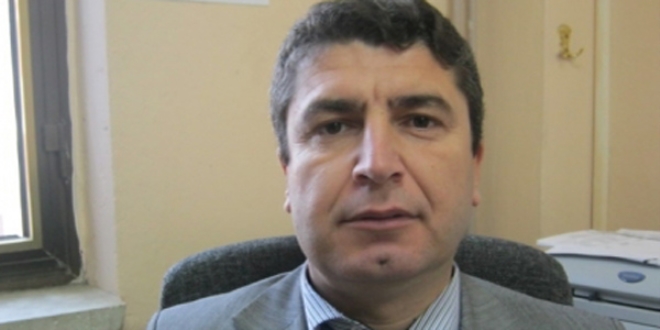 Müdür yardımcısı trafik kazasında yaralandı