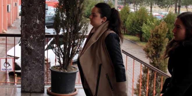Zimmetine para geçiren banka görevlisi tutuklandı