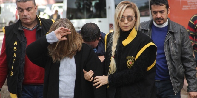 Sakarya'da fuhuş operasyonu: 17 kişi tutuklandı