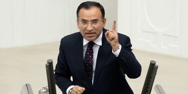 'PYD, tartışmasız terör örgütüdür'
