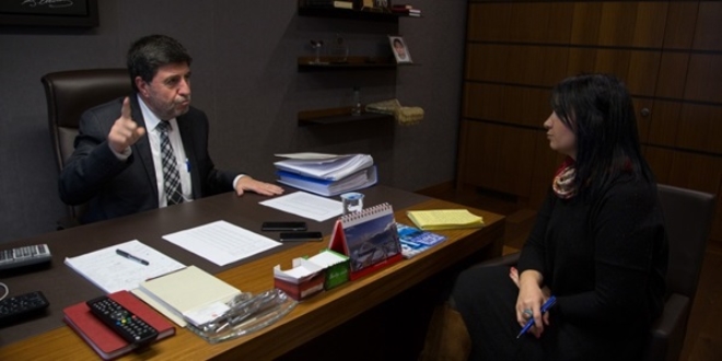 'Dindar, müslüman Kürtler büyük sıkıntıda'