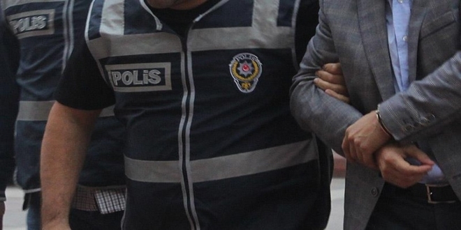 HDP ve DBP ilçe eş başkanlarının da bulunduğu 8 kişi gözaltında