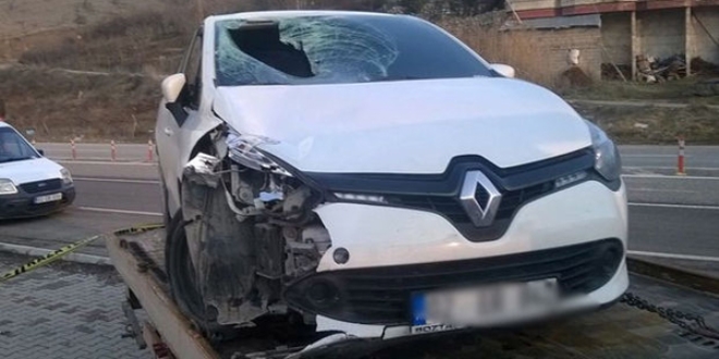 Otomobilin çarptığı 16 yaşındaki çocuk hayatını kaybetti